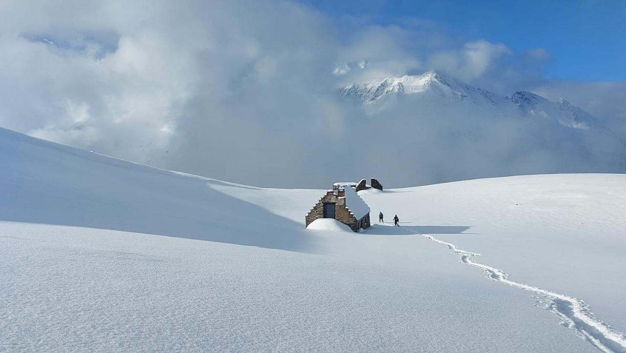 Chalet Sanset Gedre Exterior photo